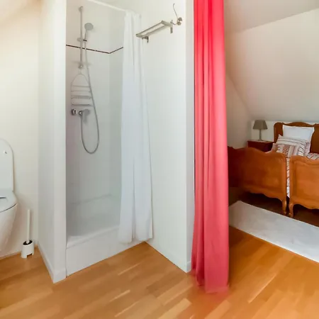 In For 9 Person