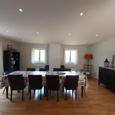 In For 9 Person Holiday home *