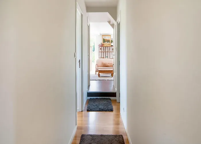 In For 9 Person Treignes