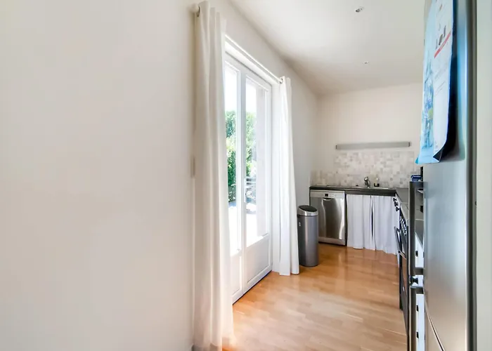 Vakantiehuis In For 9 Person