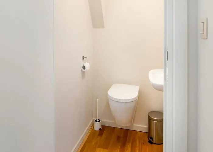 In For 9 Person Holiday home *